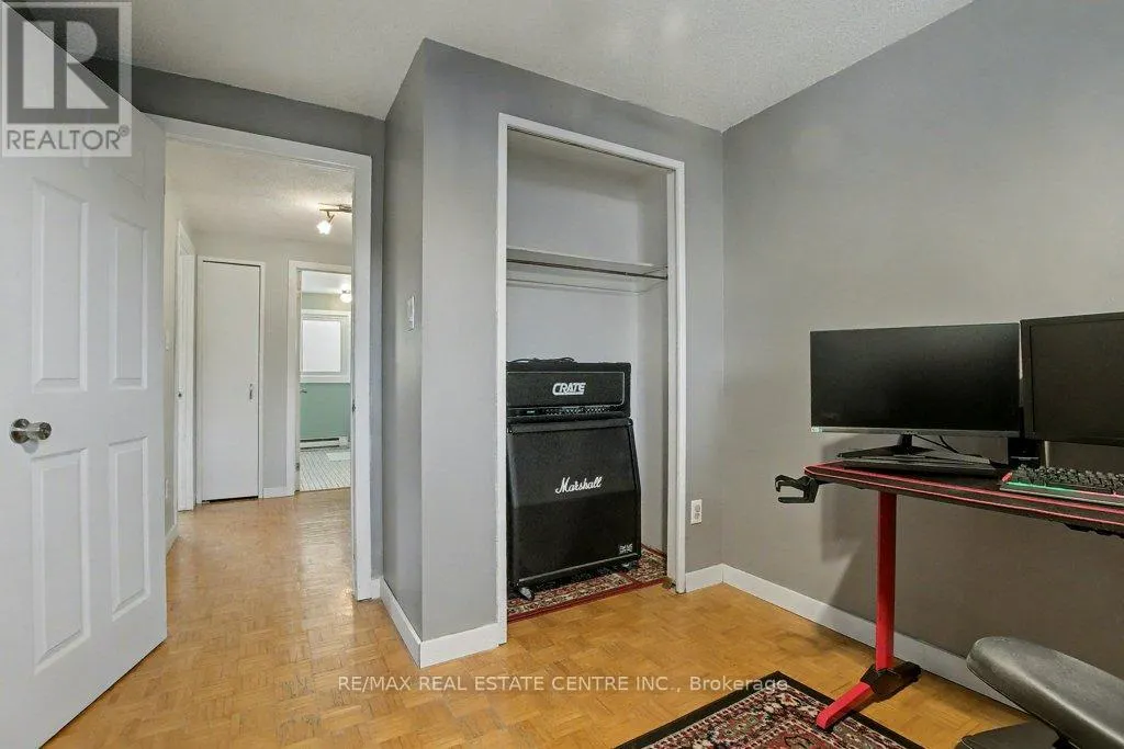 73 OBERMEYER DRIVE