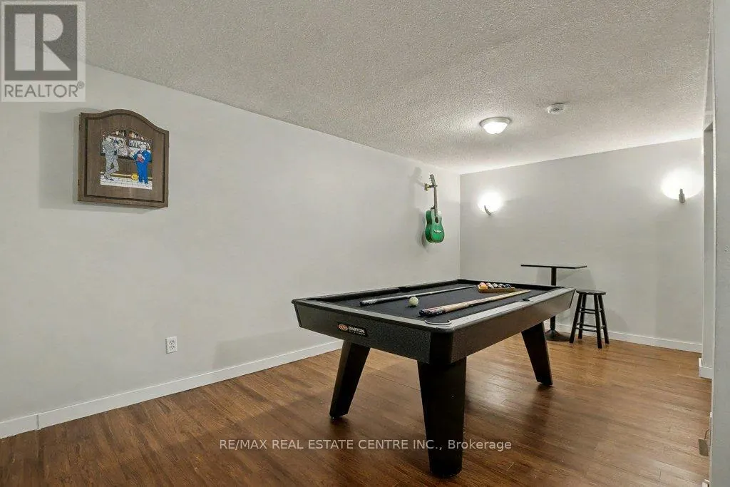 73 OBERMEYER DRIVE