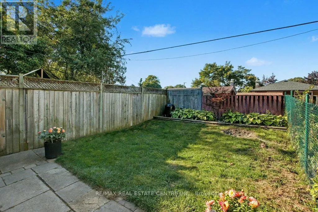 73 OBERMEYER DRIVE