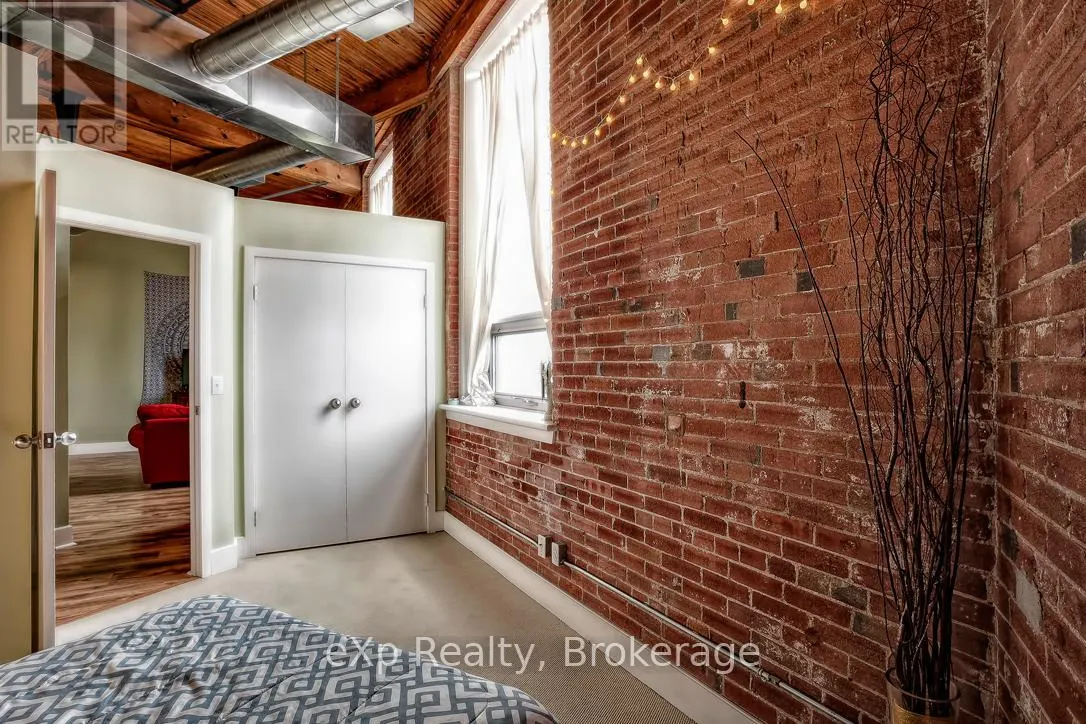 111 - 26 ONTARIO STREET, #111