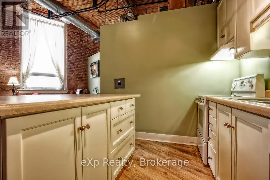 111 - 26 ONTARIO STREET, #111