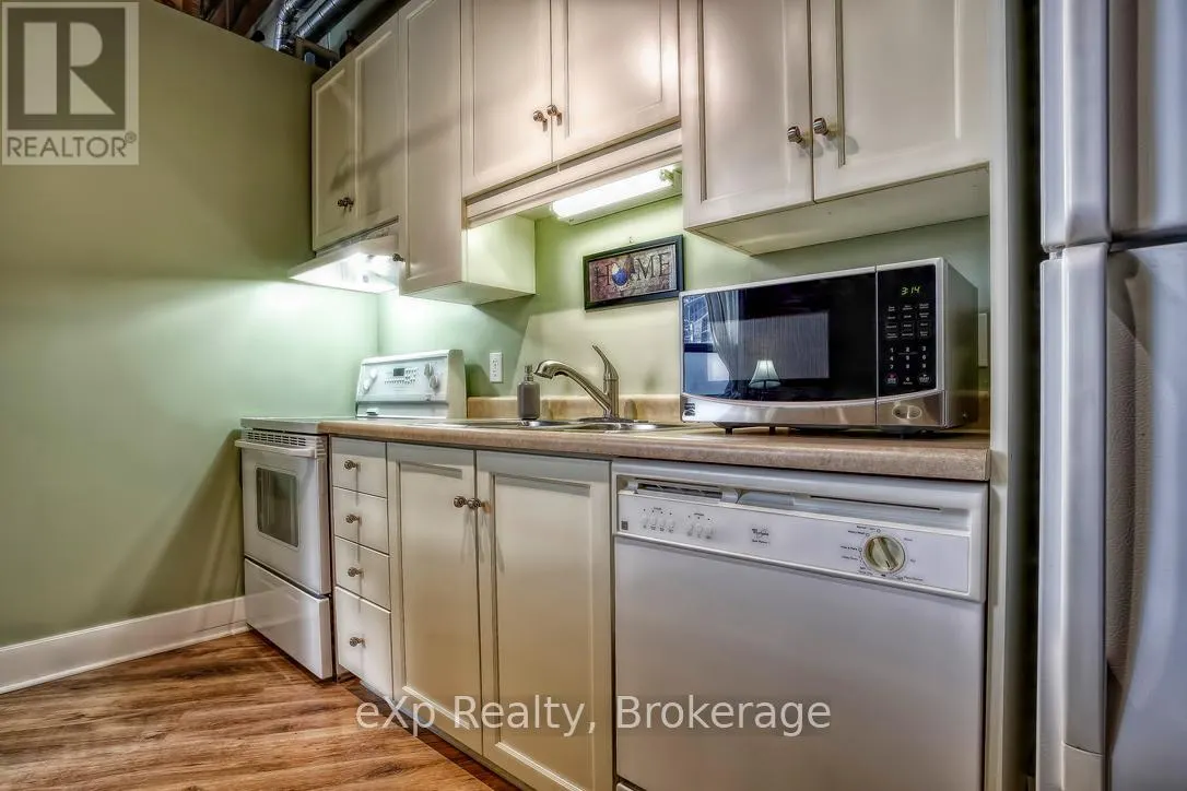 111 - 26 ONTARIO STREET, #111