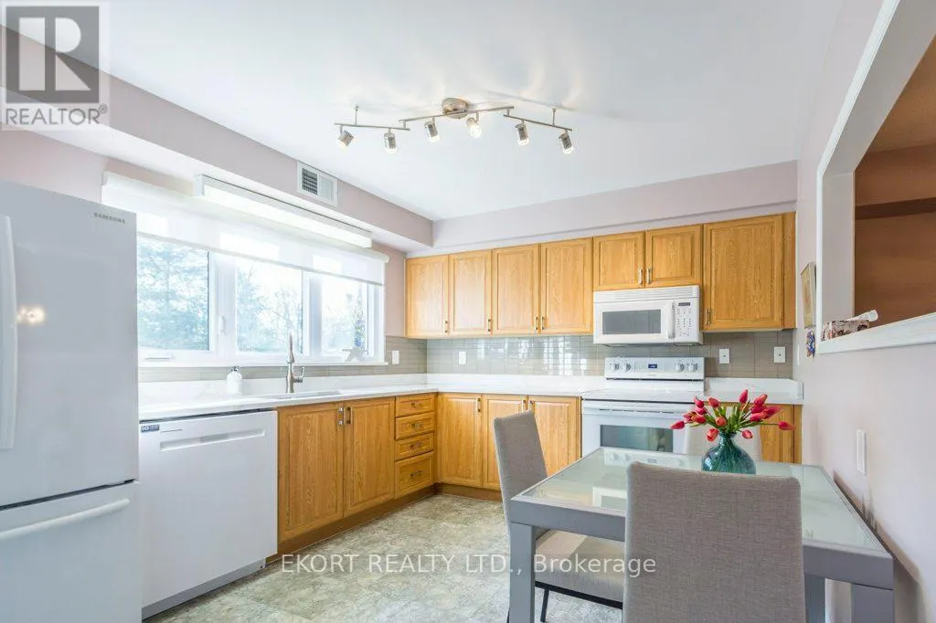 19 - 179 HERCHIMER AVENUE, #19