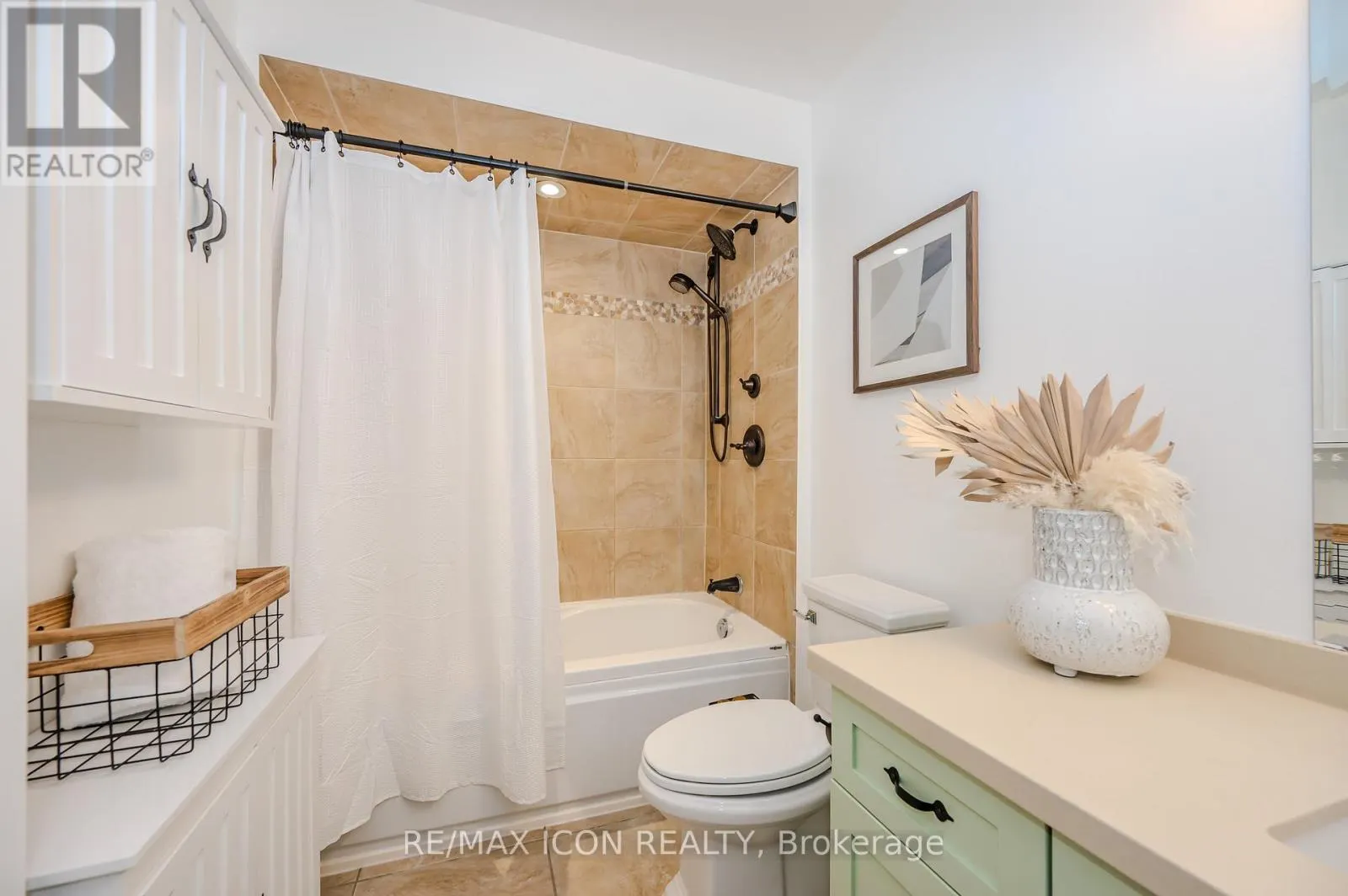 N/A - 76B CARDIGAN STREET