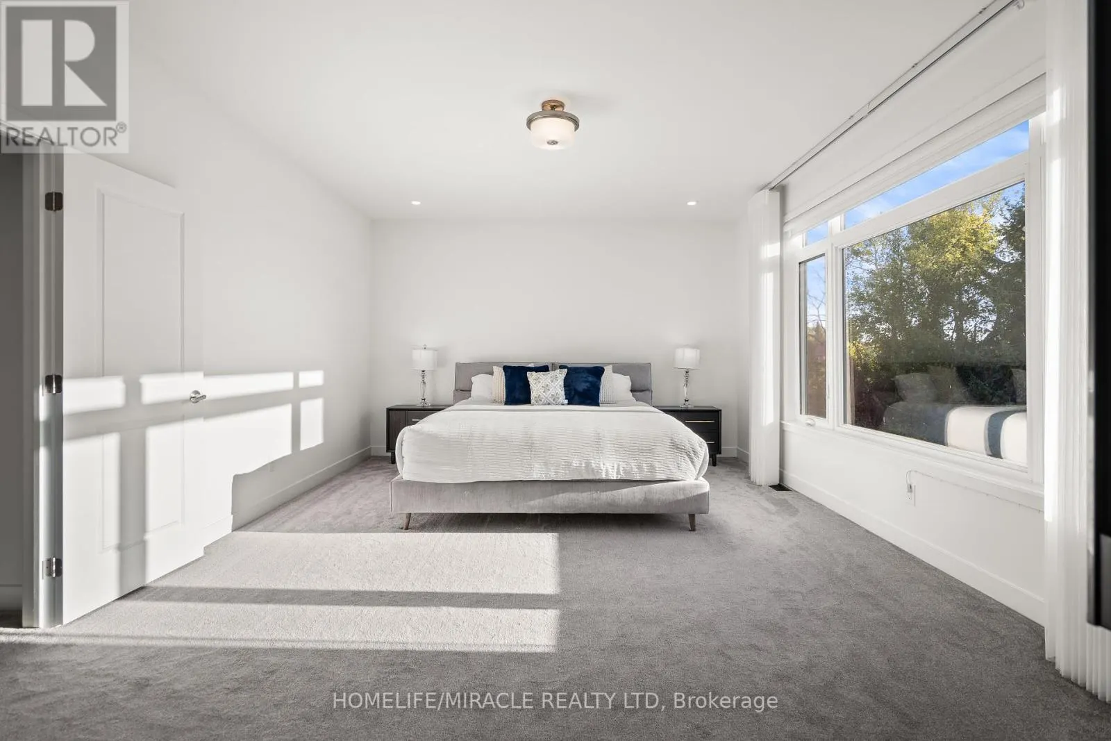 616 KENABEEK TERRACE E