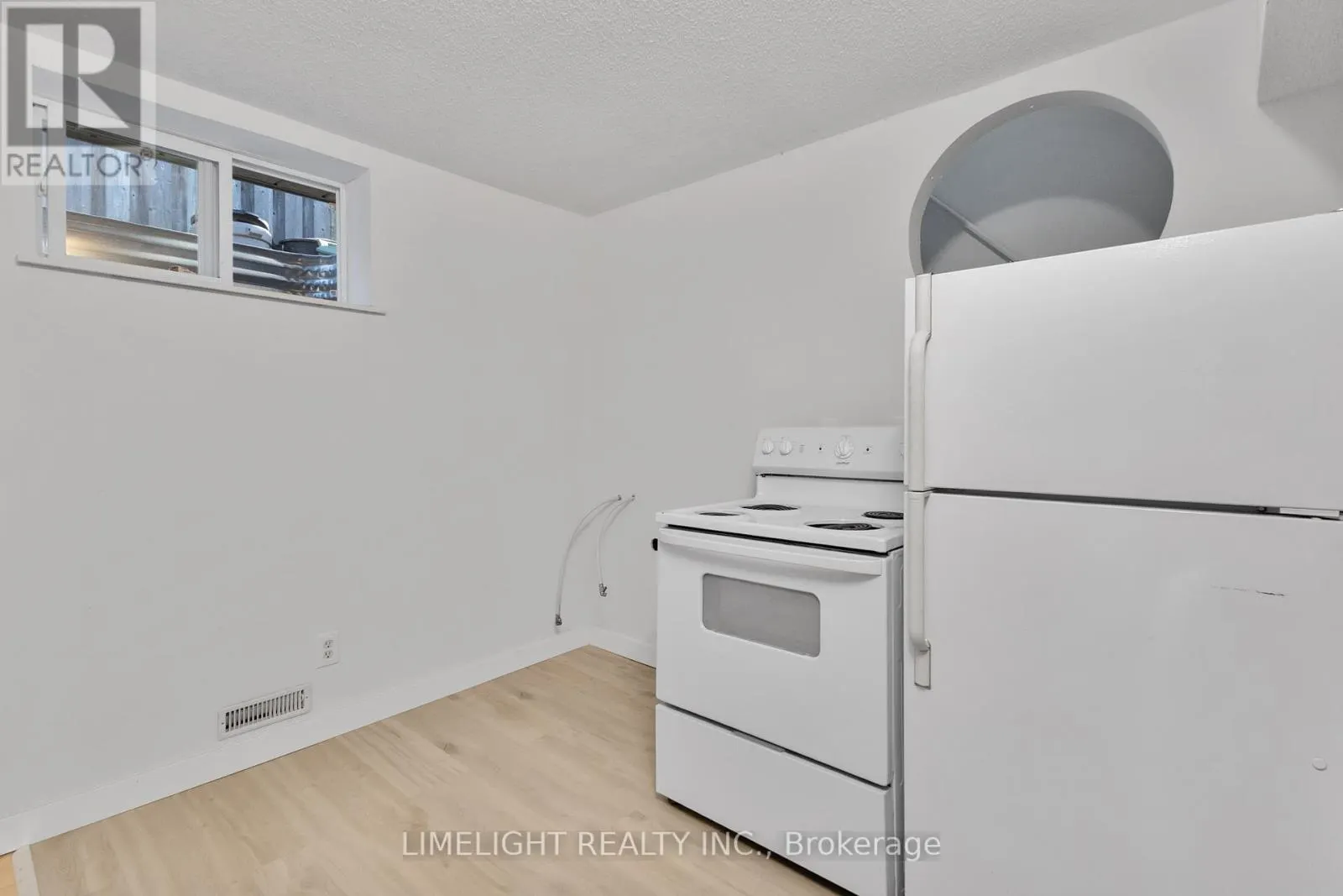 992 PROSPERITY COURT