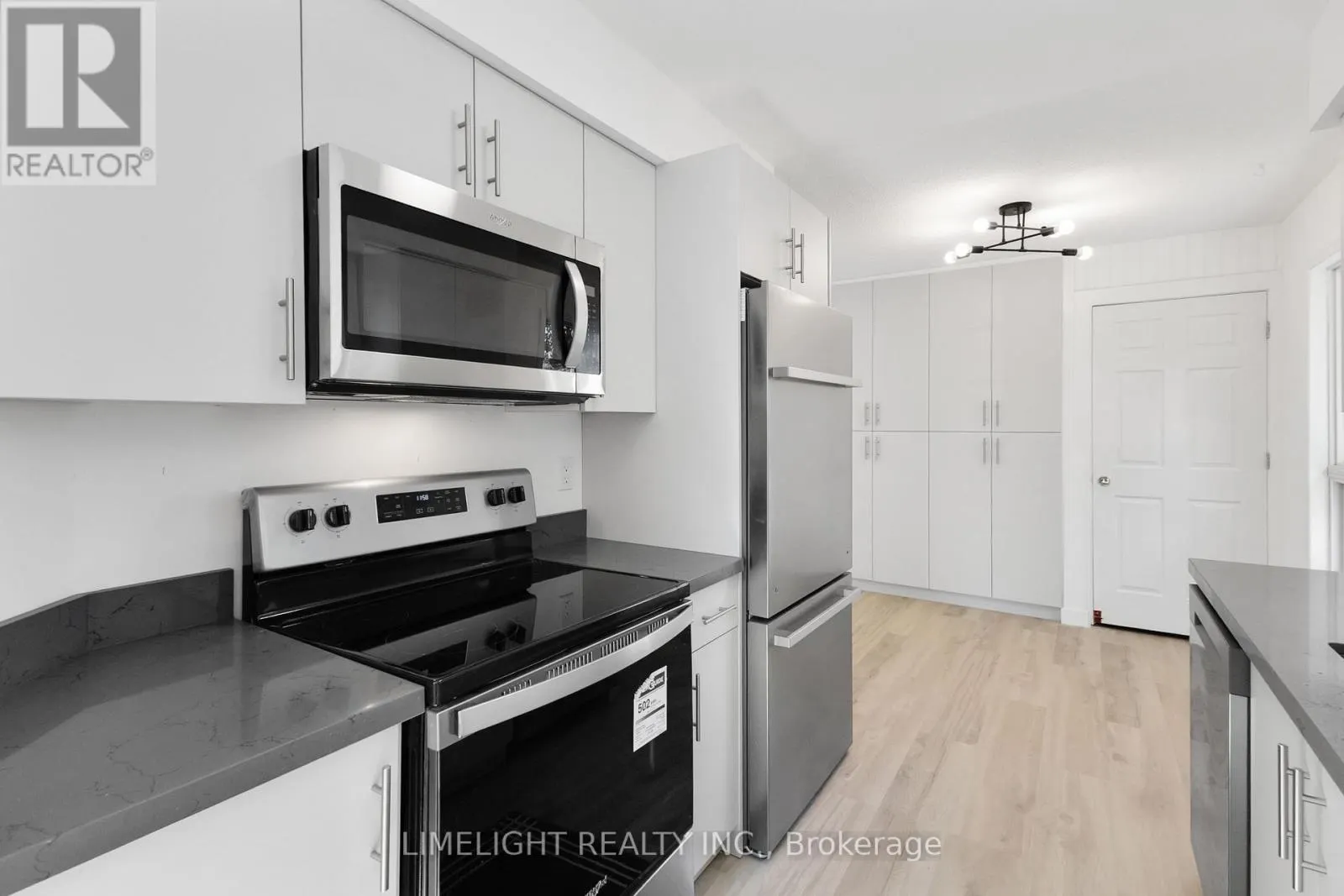 992 PROSPERITY COURT