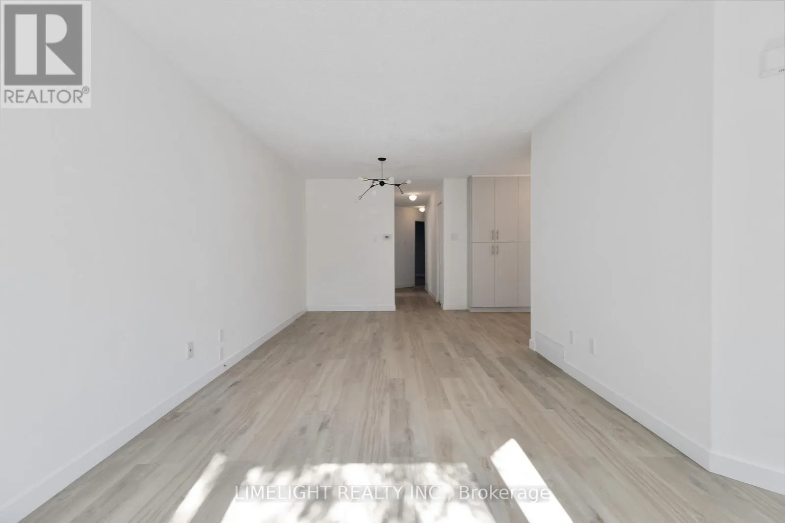 992 PROSPERITY COURT