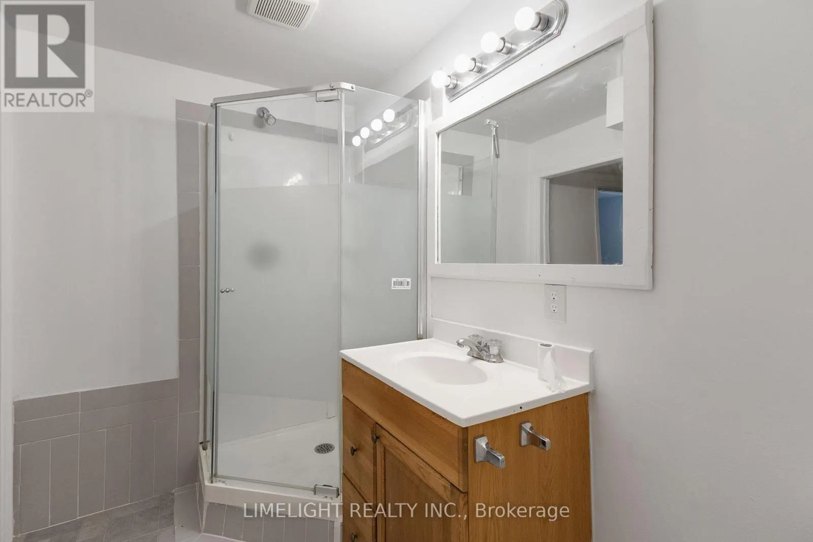 992 PROSPERITY COURT