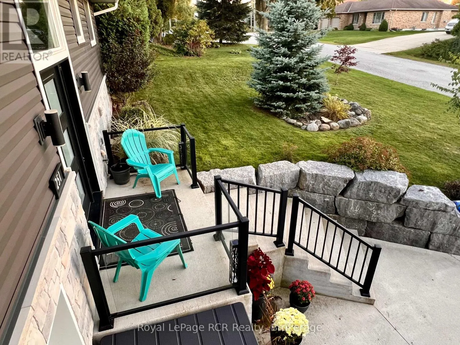251 PEARSON STREET