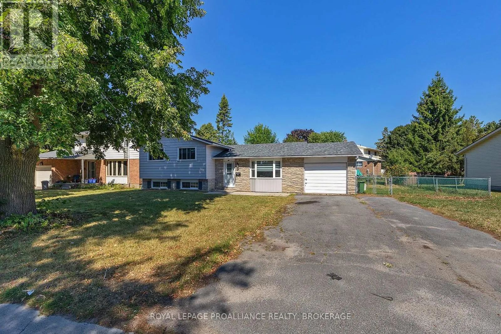 63 OLD OAK ROAD