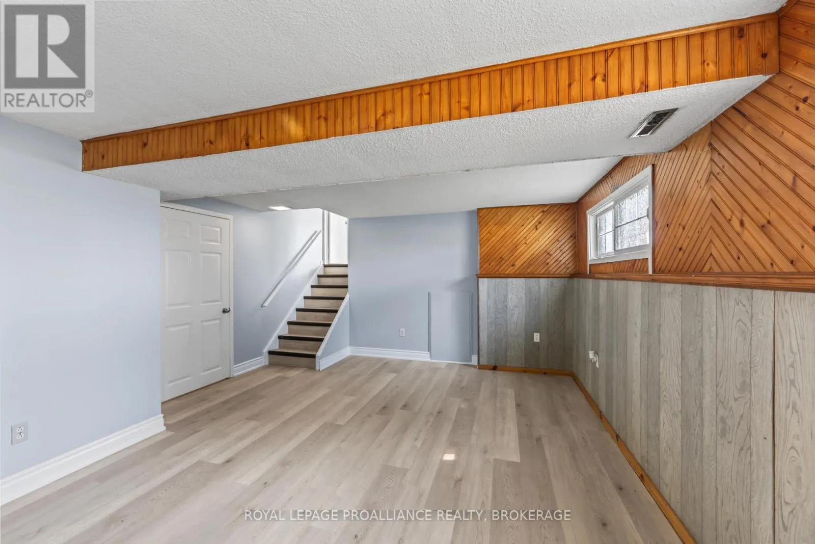 63 OLD OAK ROAD