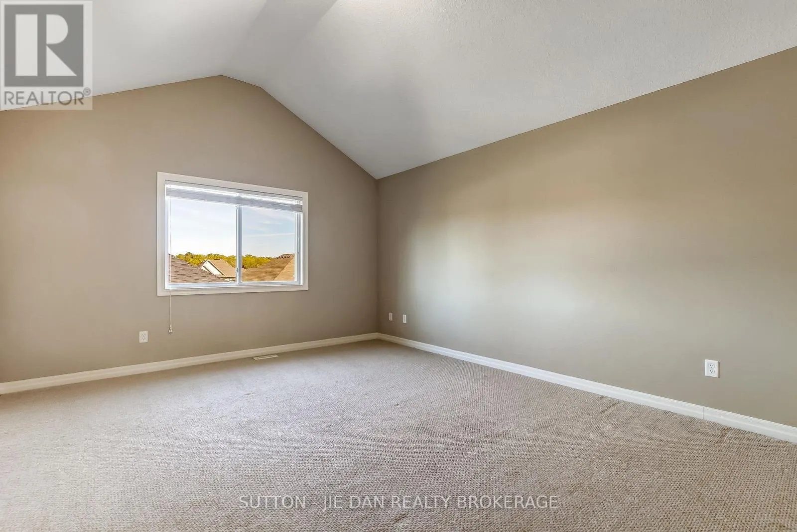 3196 POMEROY LANE