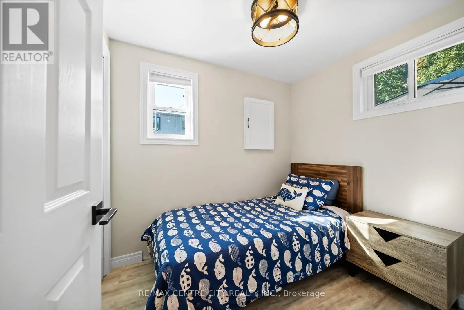 417 EDITH CAVELL BOULEVARD