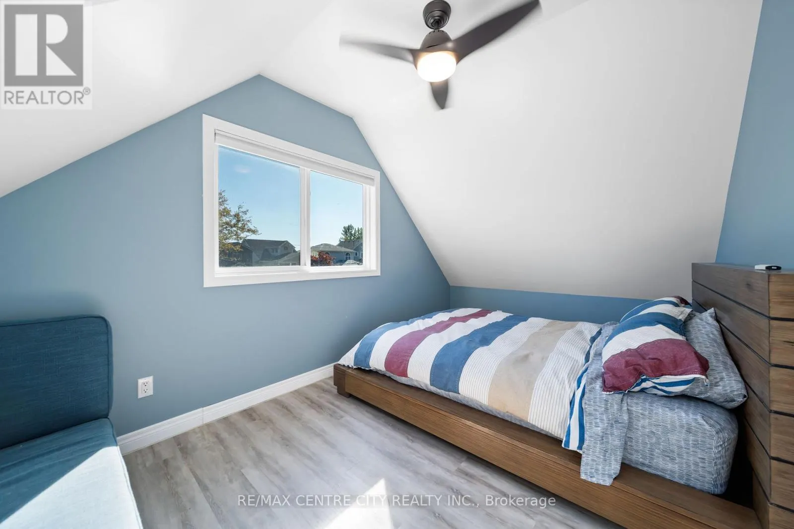 417 EDITH CAVELL BOULEVARD