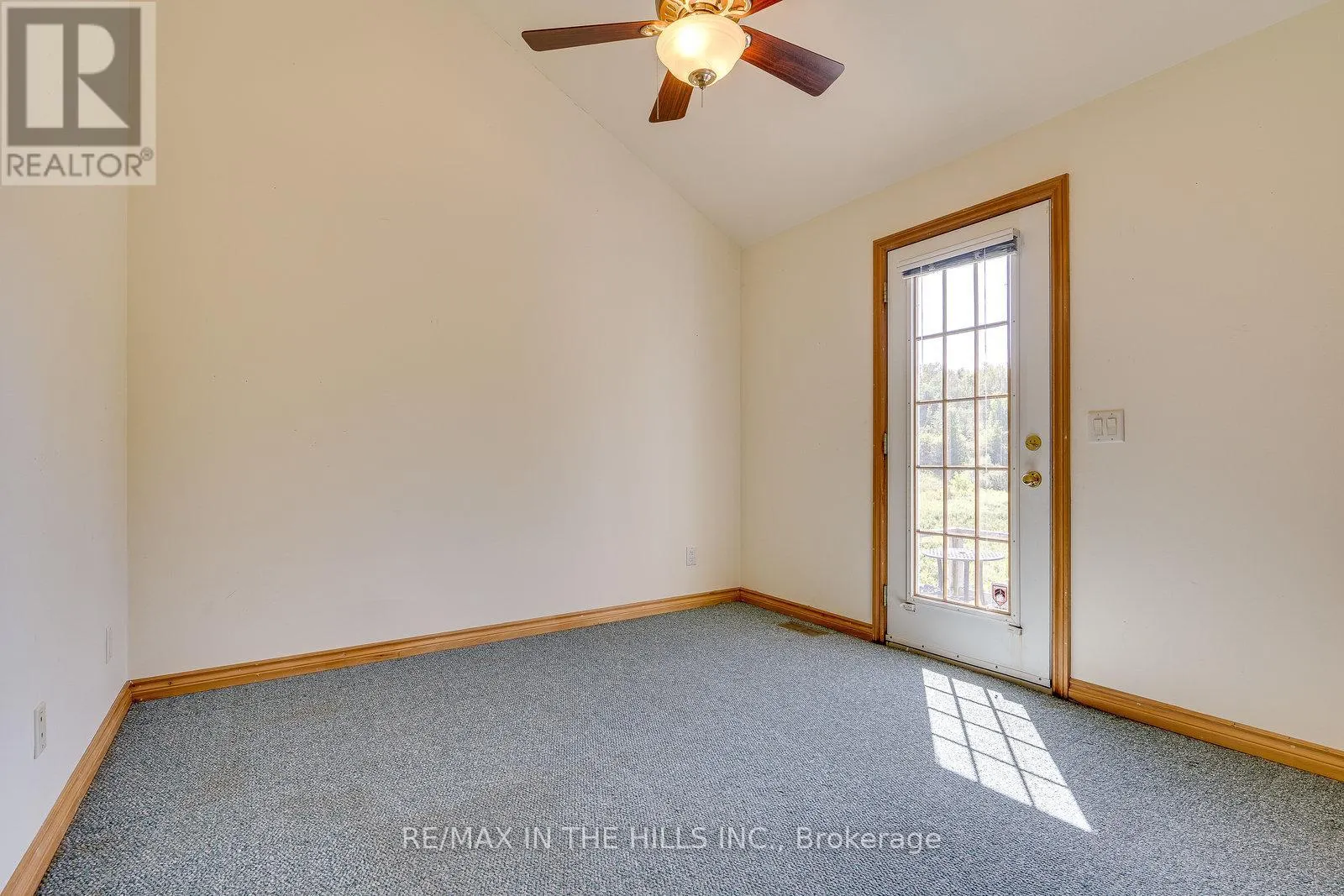 627450 15TH SIDE ROAD