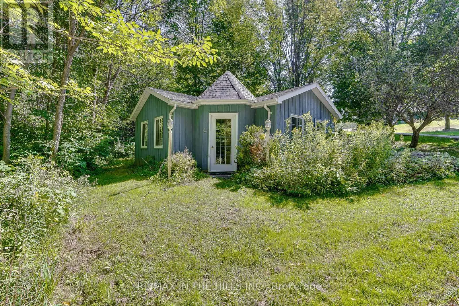 627450 15TH SIDE ROAD
