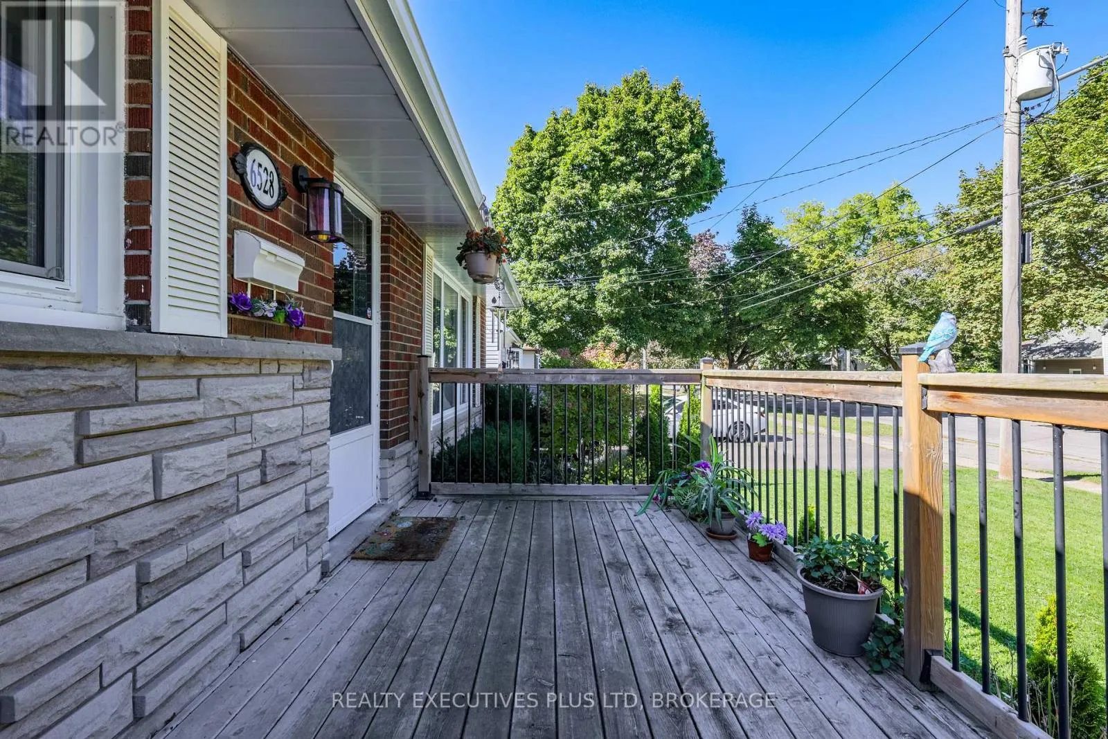 6528 STAMFORD GREEN DRIVE