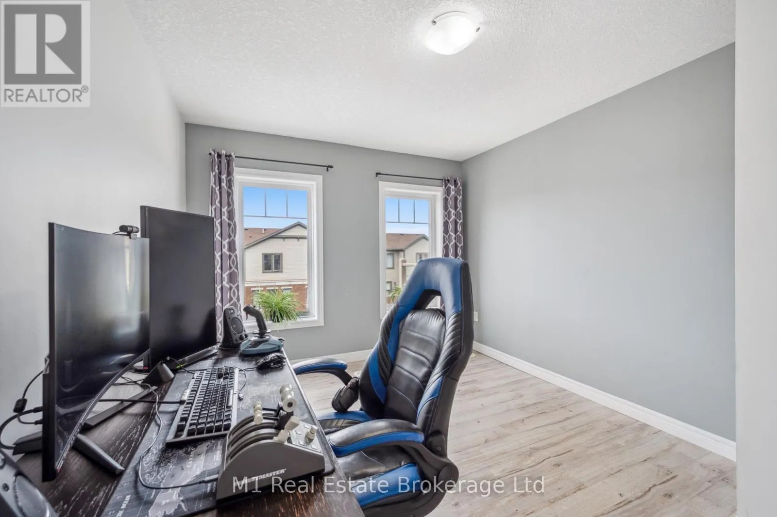 34 - 39 KAY CRESCENT, #34