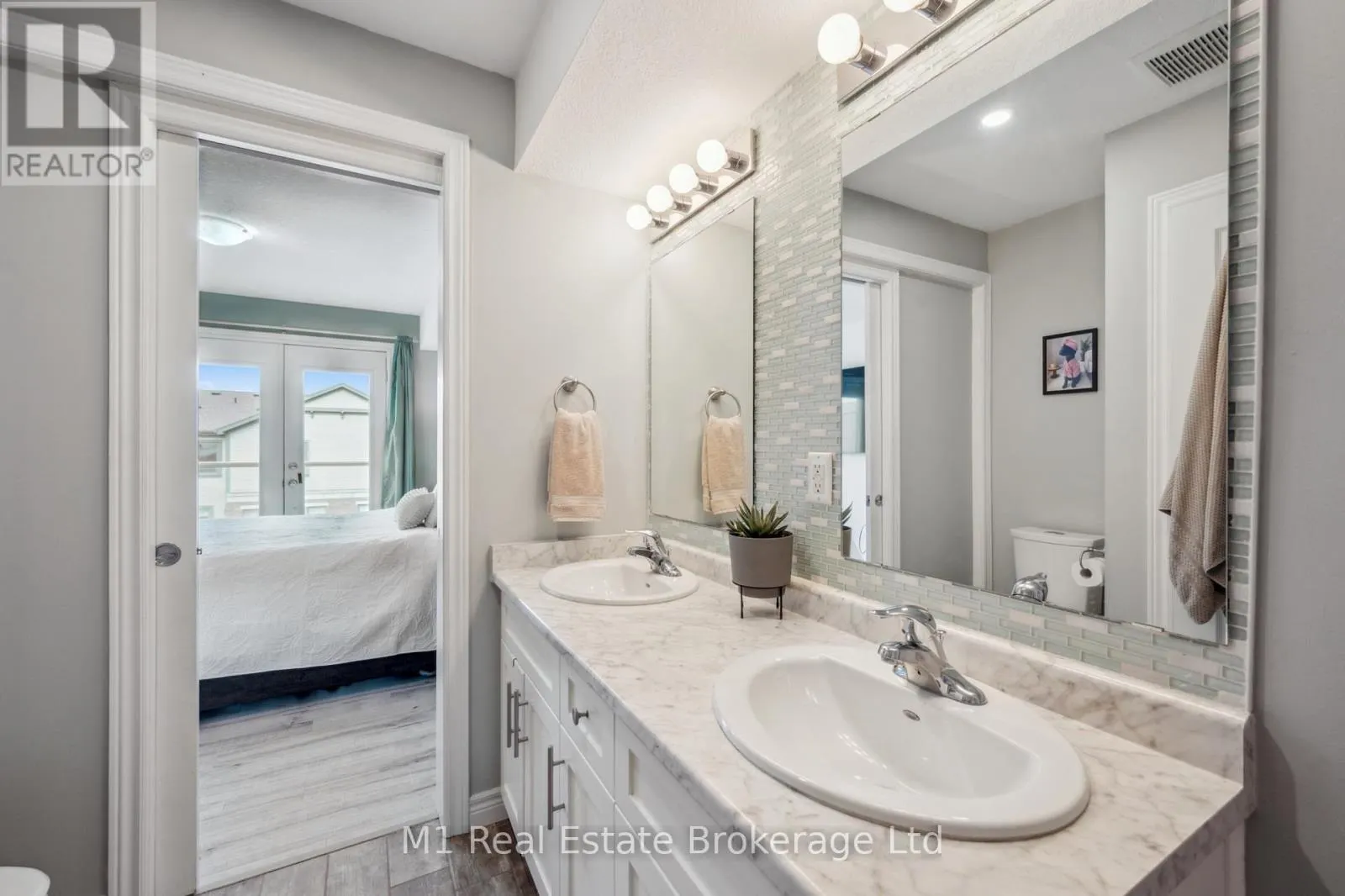 34 - 39 KAY CRESCENT, #34