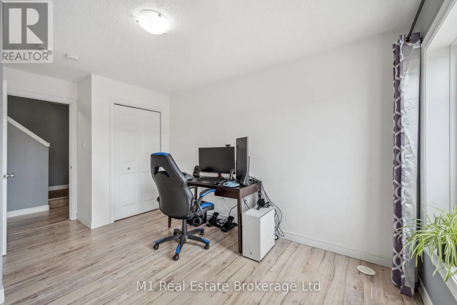 34 - 39 KAY CRESCENT, #34