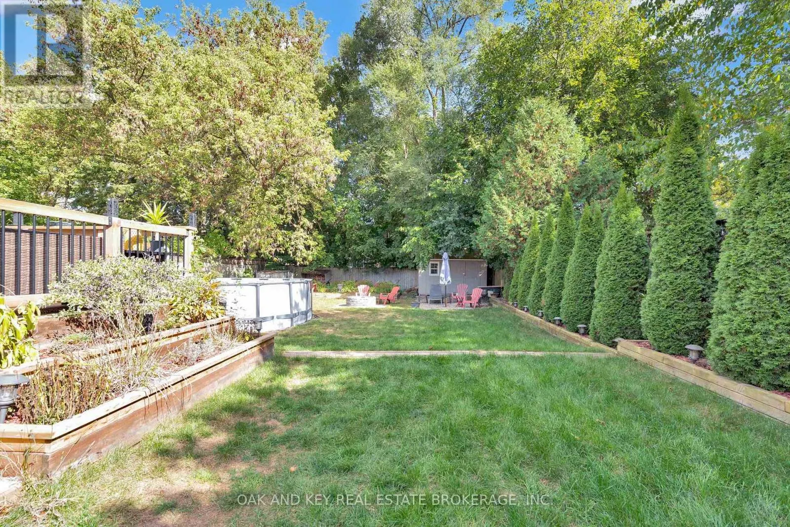 21 FOSTER AVENUE W