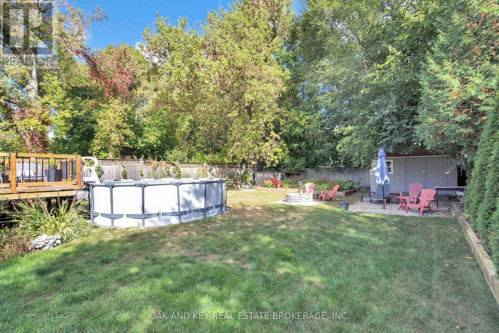 21 FOSTER AVENUE W