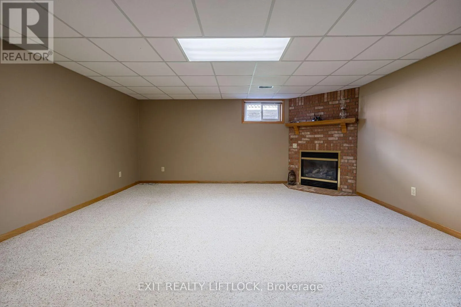 962 GOLFVIEW ROAD