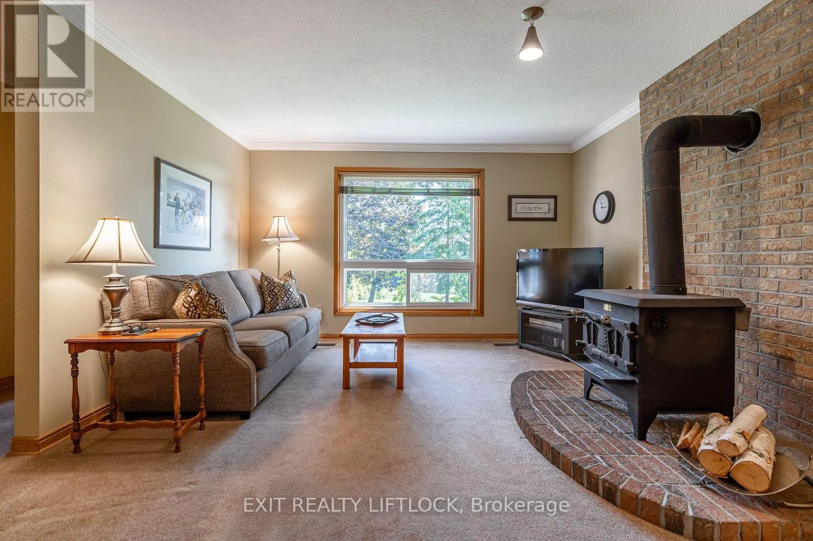 962 GOLFVIEW ROAD