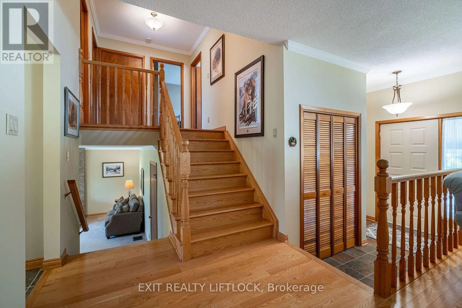 962 GOLFVIEW ROAD