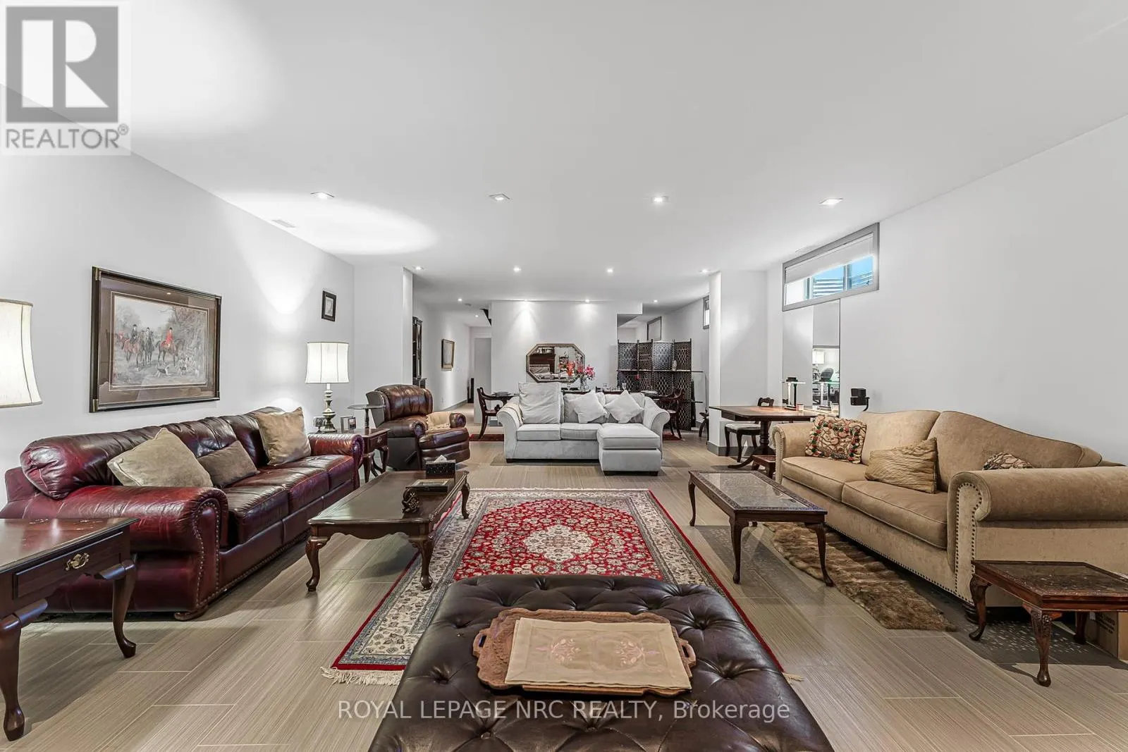 888 EDGEMERE ROAD