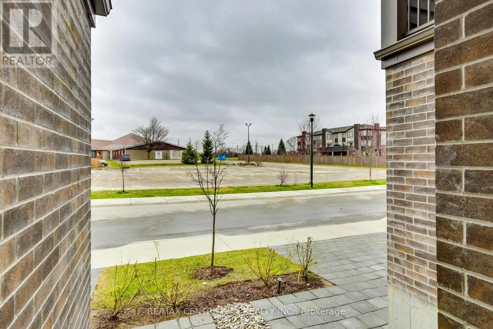 106 - 2070 MEADOWGATE BOULEVARD, #106