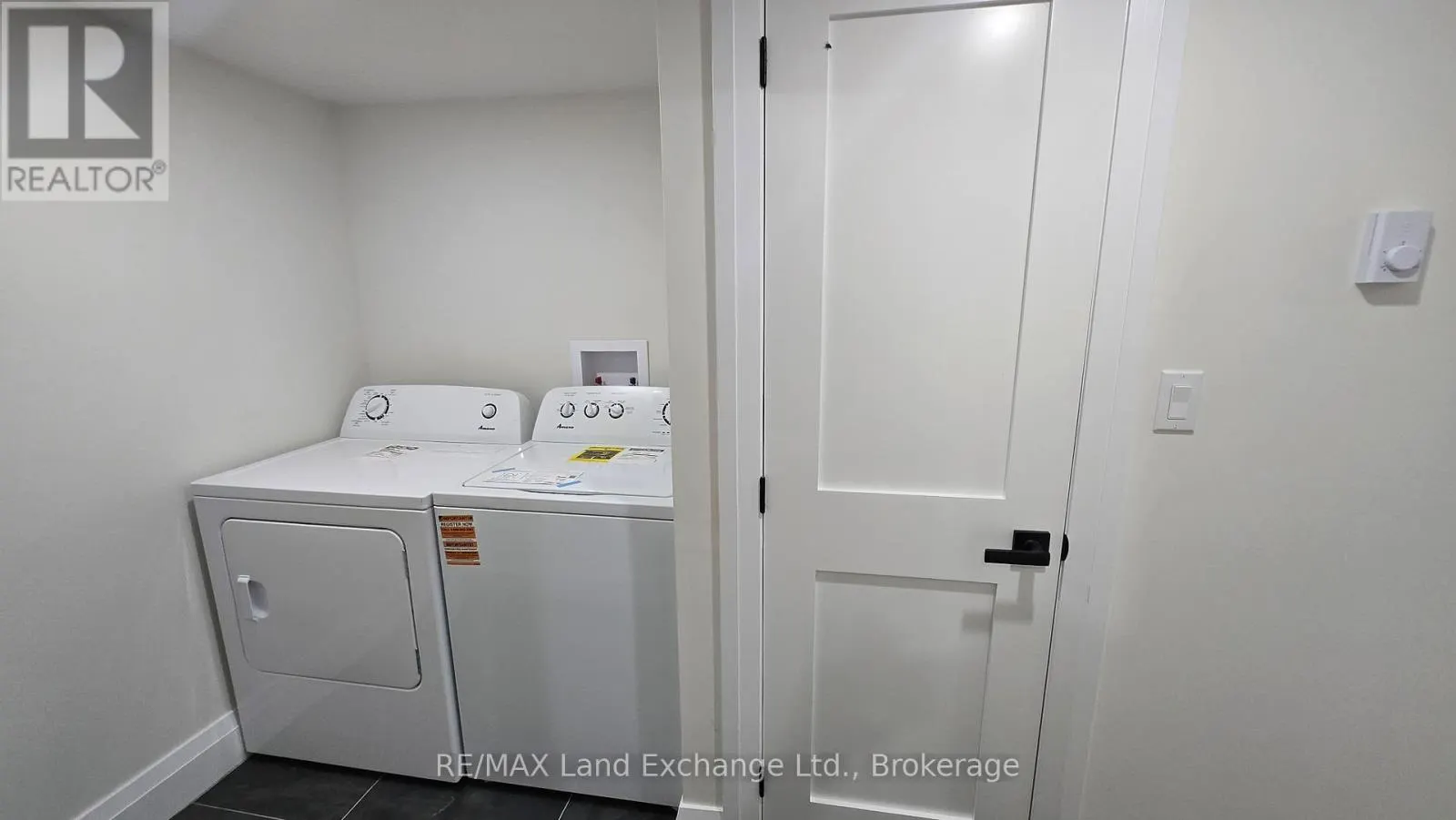 325 OJIBWA TRAIL