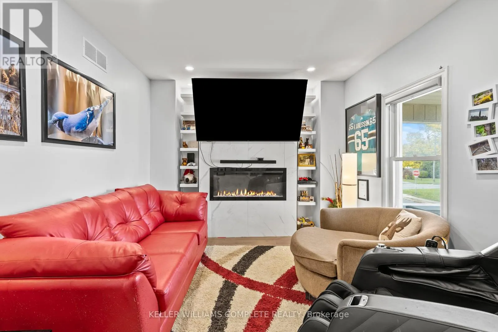55 ALBERT STREET W