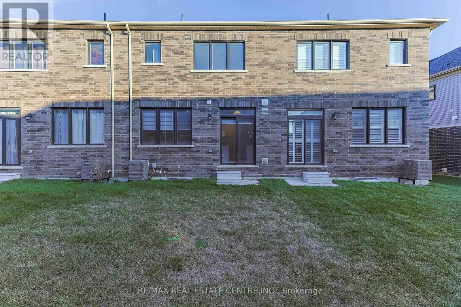 124 GRANVILLE CRESCENT