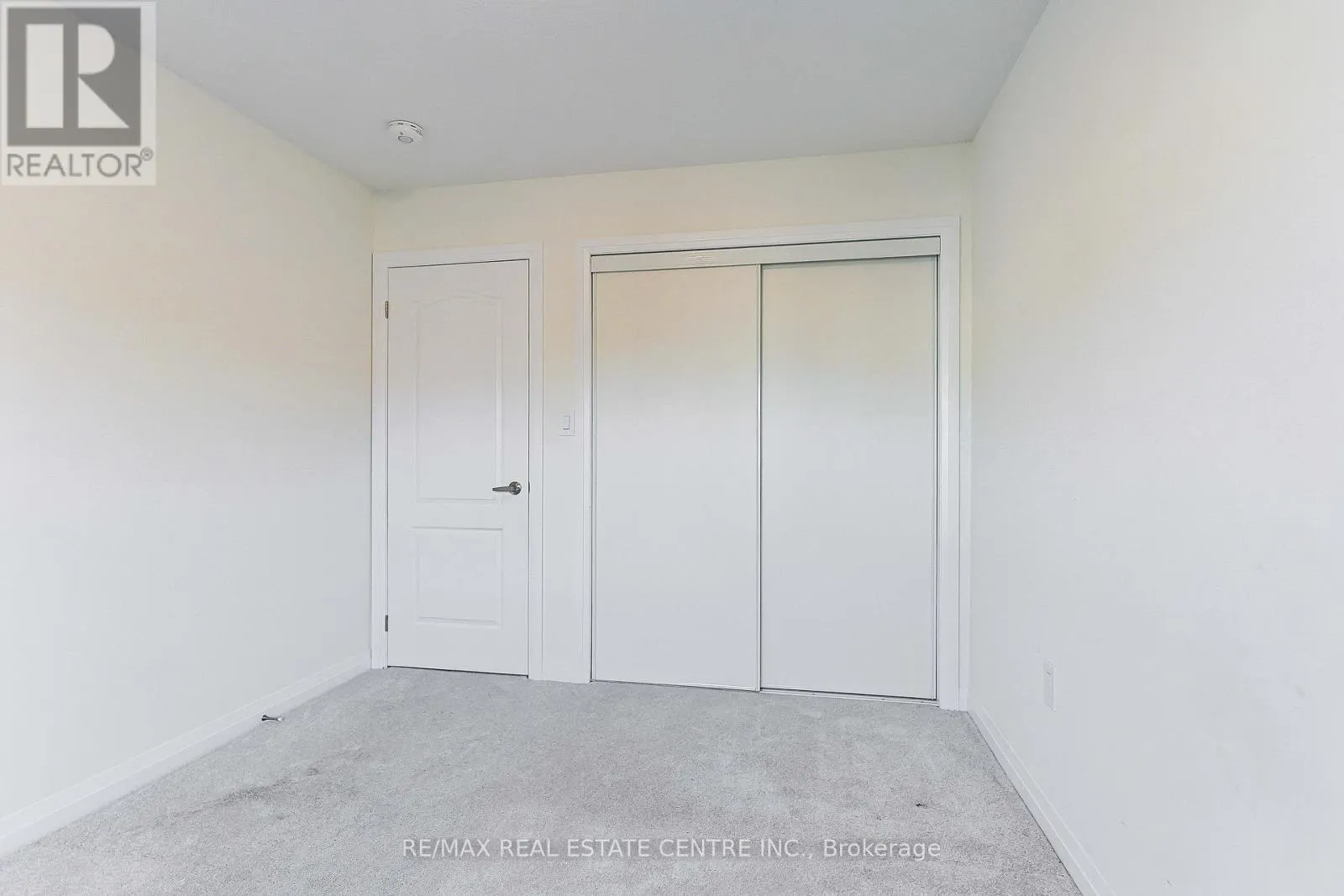 124 GRANVILLE CRESCENT