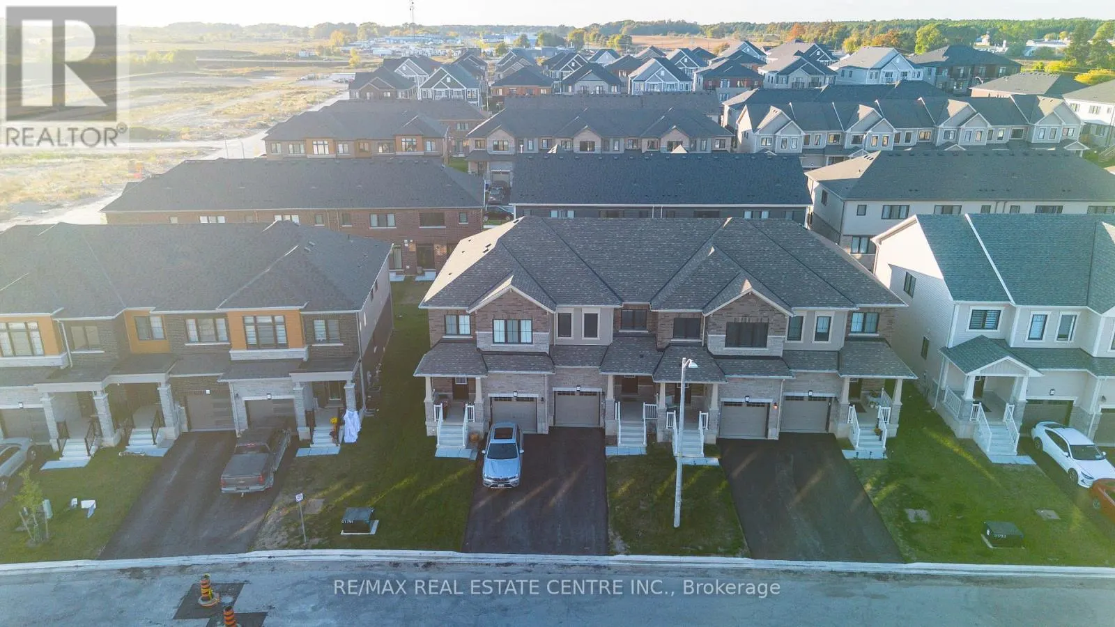 124 GRANVILLE CRESCENT