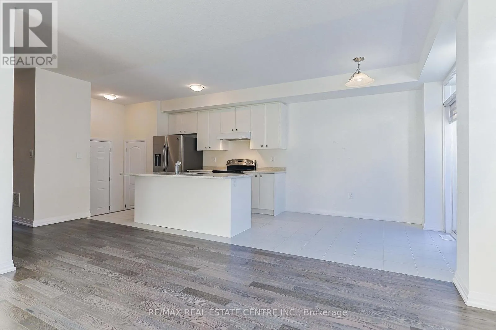 124 GRANVILLE CRESCENT