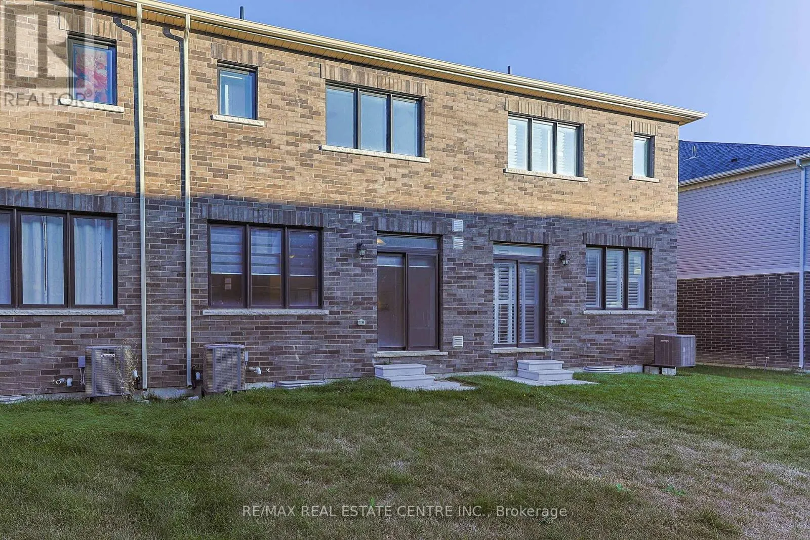 124 GRANVILLE CRESCENT