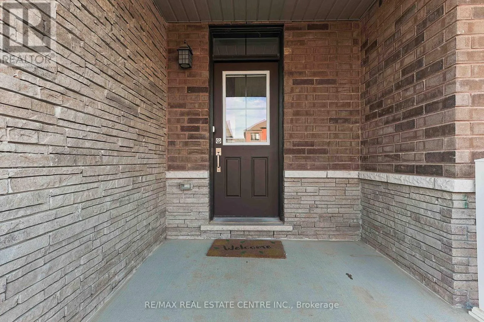 124 GRANVILLE CRESCENT