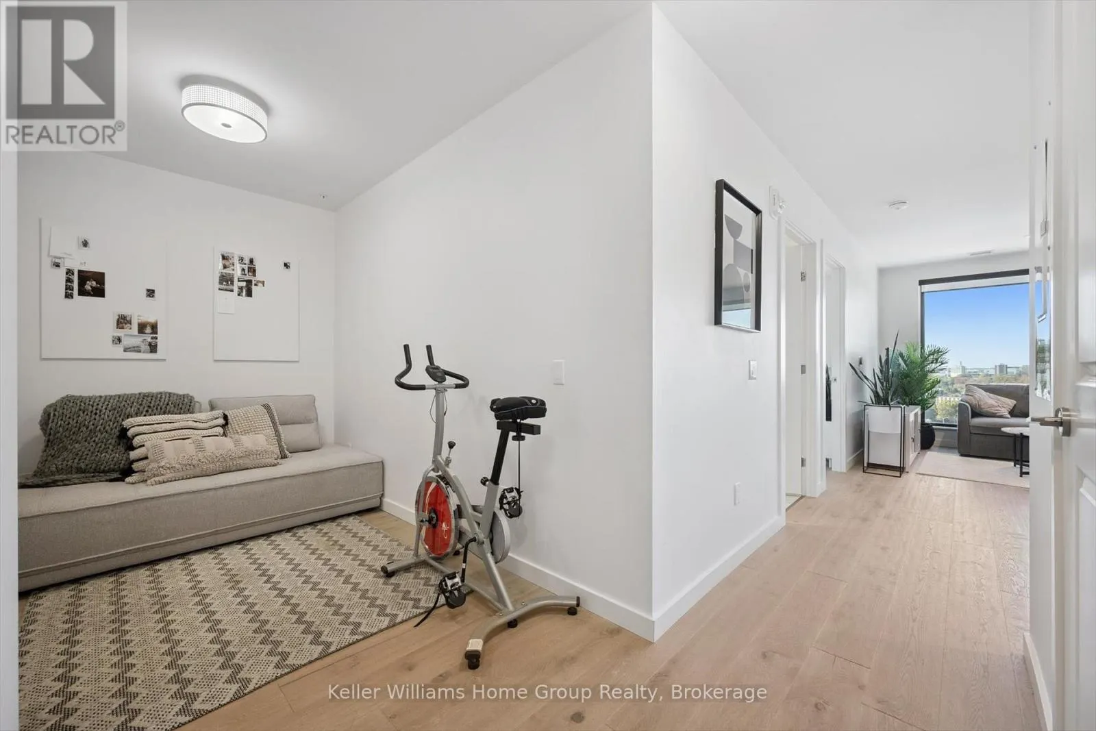 1105 - 181 KING STREET S, #1105