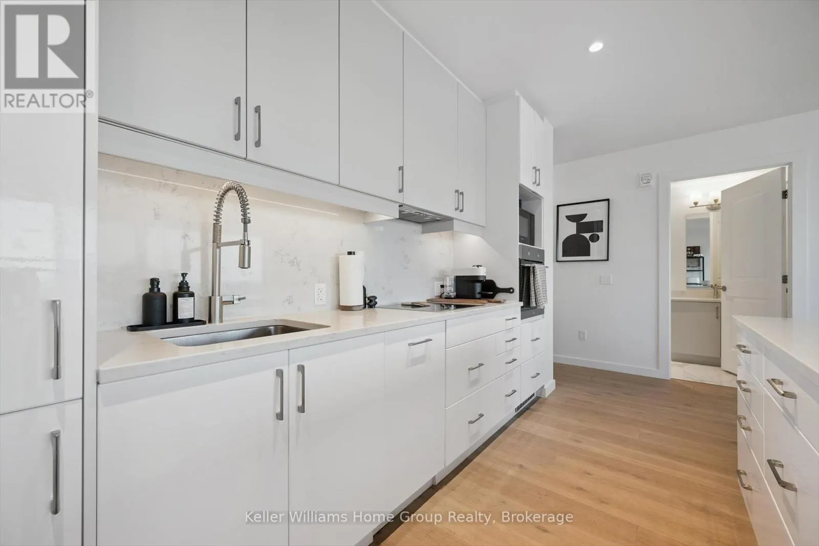 1105 - 181 KING STREET S, #1105
