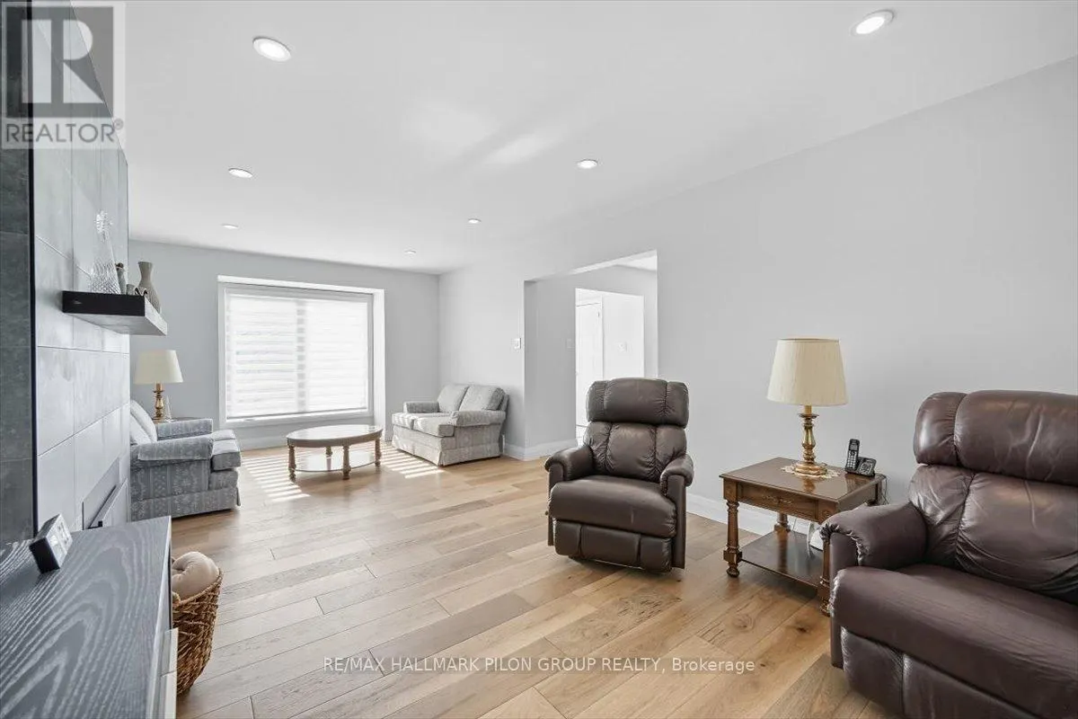 6343 VISENEAU DRIVE