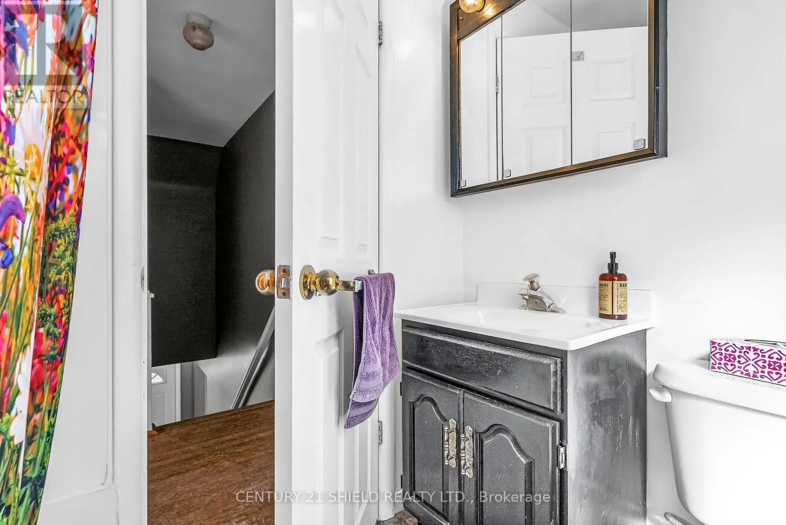 94 COLUMBIA AVENUE