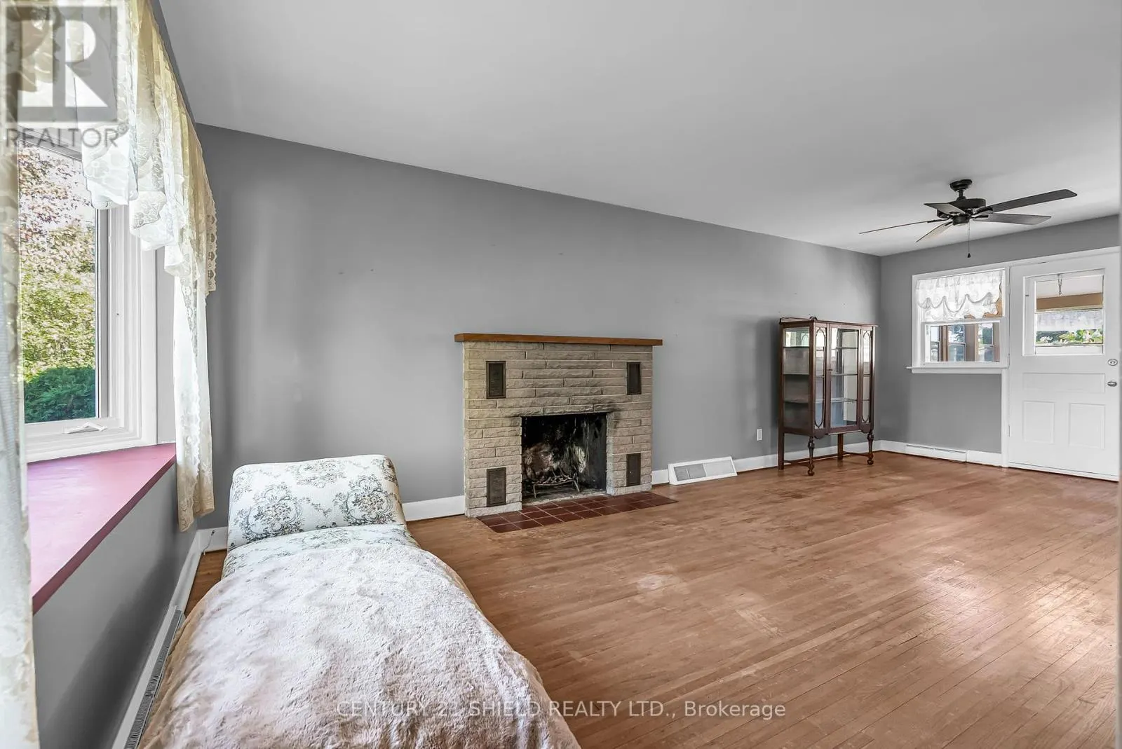 94 COLUMBIA AVENUE