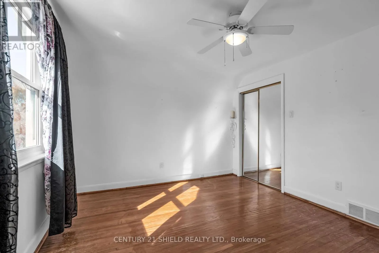 94 COLUMBIA AVENUE