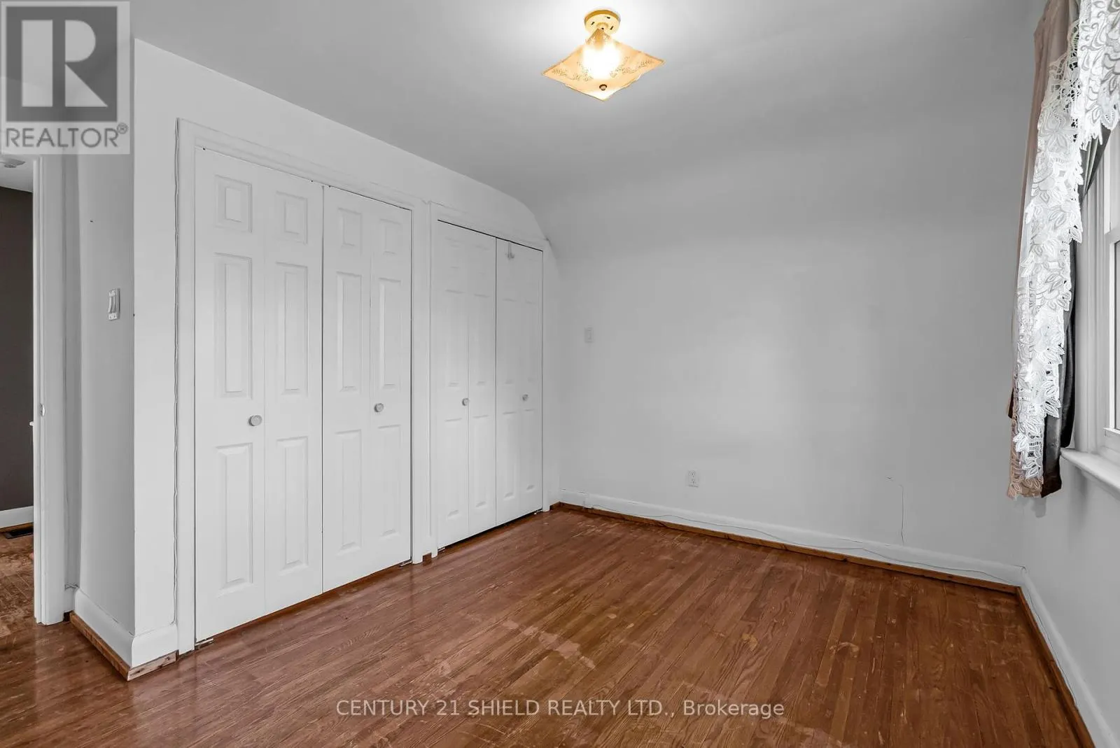 94 COLUMBIA AVENUE