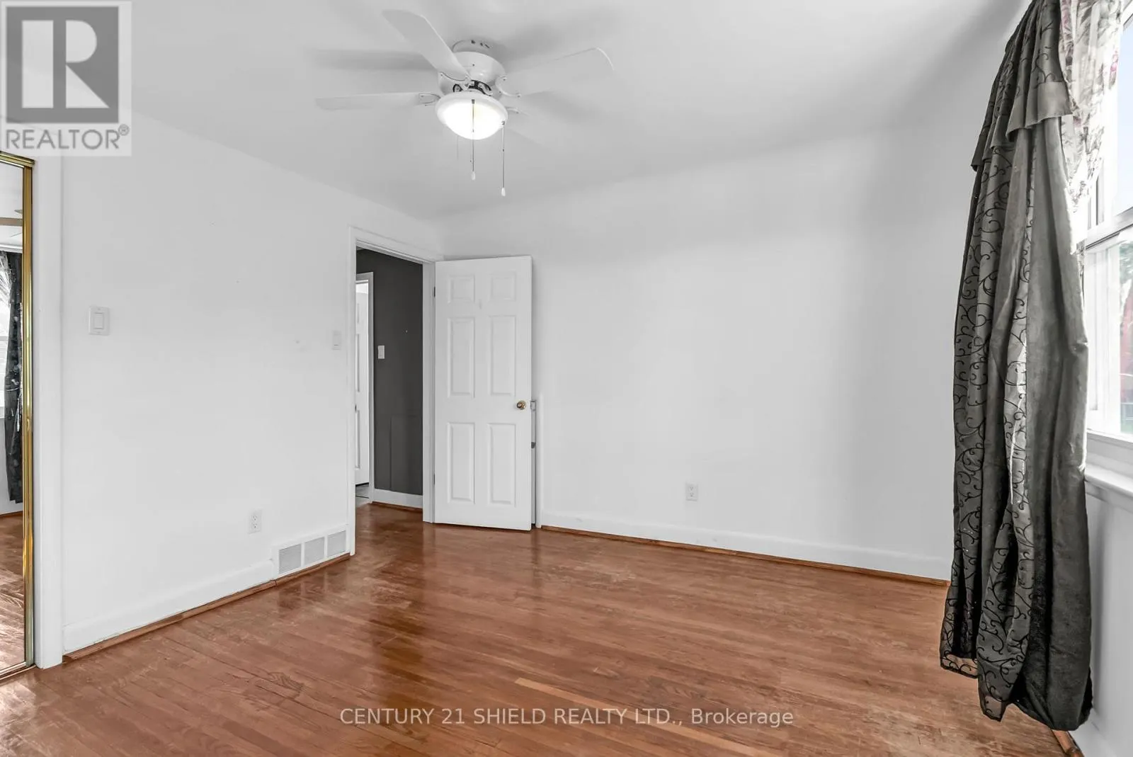 94 COLUMBIA AVENUE