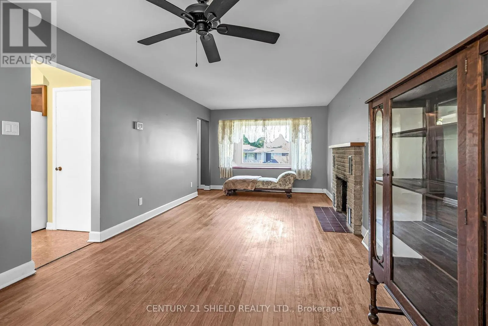 94 COLUMBIA AVENUE