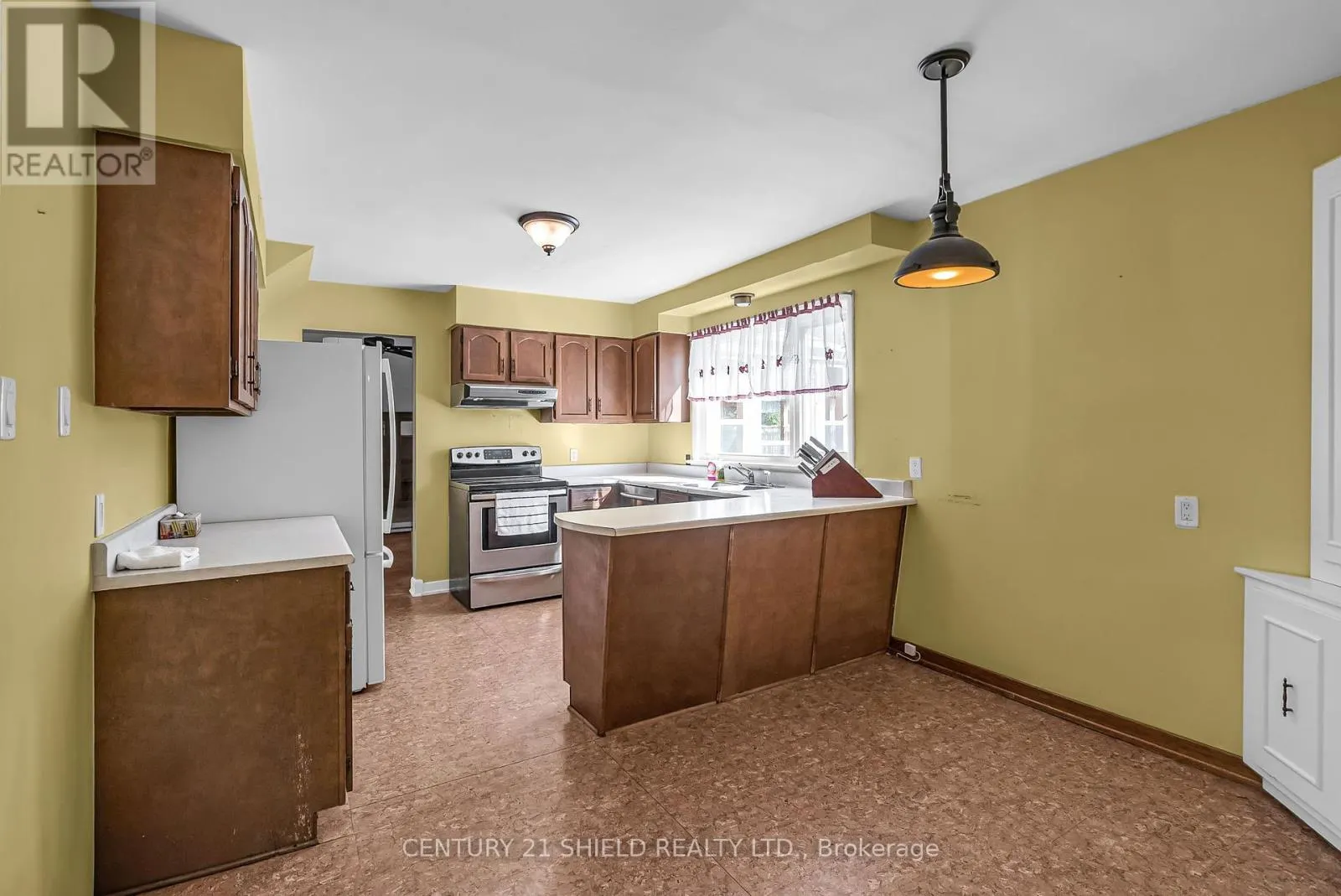 94 COLUMBIA AVENUE